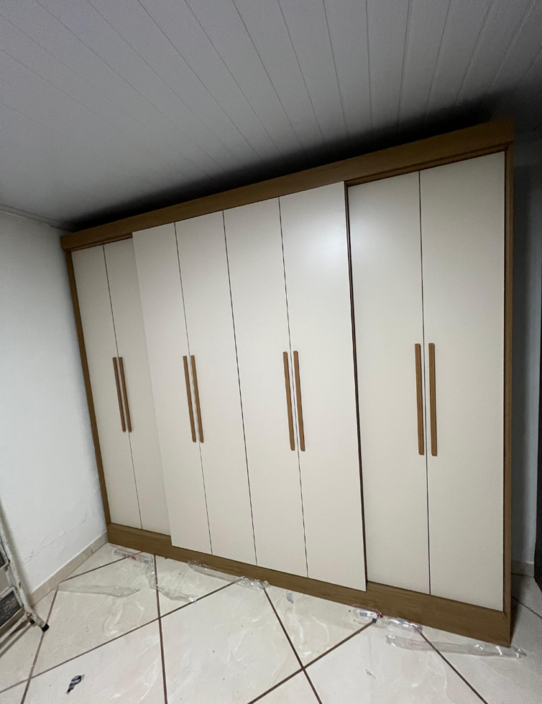 Dionysio Montador de Móveis 3D Montagens - Guarda Roupas 6 Portas