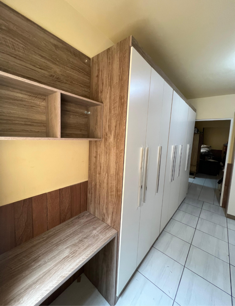 Dionysio Montador de Móveis 3D Montagens - Guarda Roupas Grande